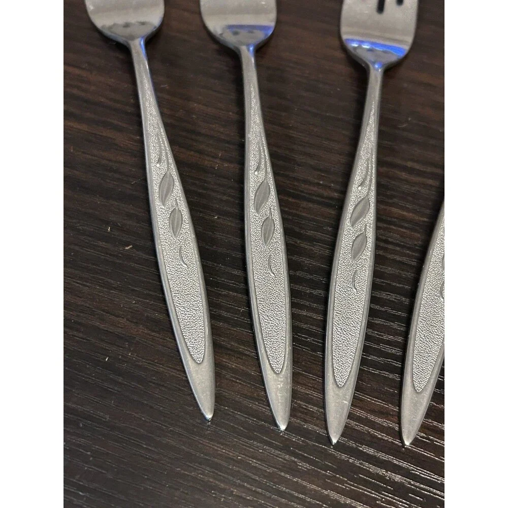 7 Oneida Royal Harvest Salad Forks William A Rogers Premier Stainless Vintage